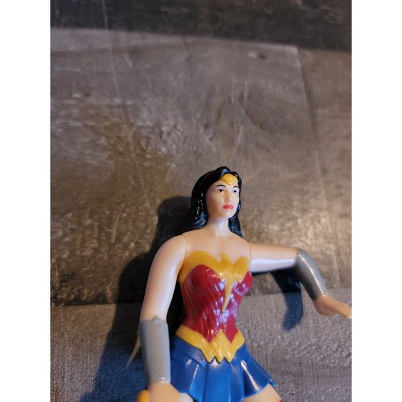 Burger King DC wonder woman AS IS toy figure - Picture 2 of 5